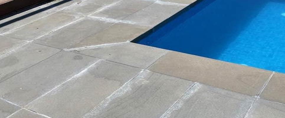 Cleaning Pool Pavers Melbourne